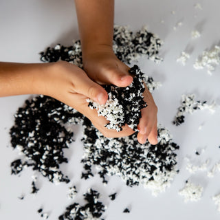 Playfoam® Pluffle® Twist Black & White